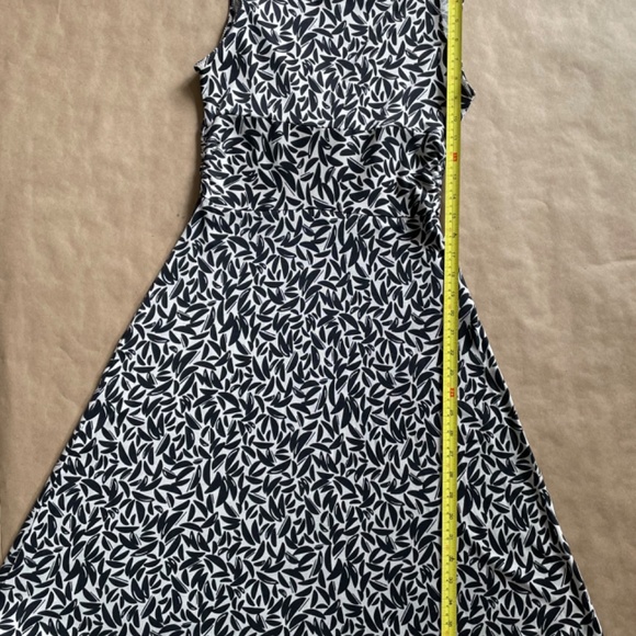 Gerard Darel Black and Cream printed dress size 38 - Picture 7 of 7